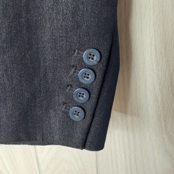 Ladies Lane Bryant Midnight Blue Blazer and Red Blouse Size 22 - Picture 13 of 15